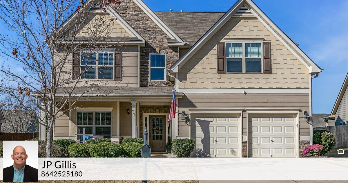 427 Bridge Crossing Dr, Simpsonville, SC 29681